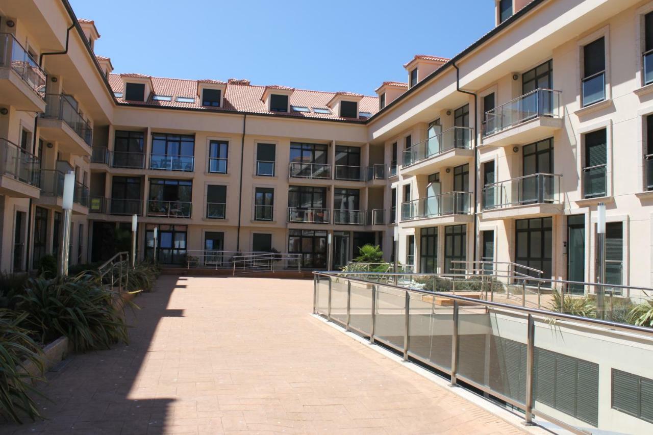 Grupoele3 Edificio Camposino Apartment Finisterre Luaran gambar
